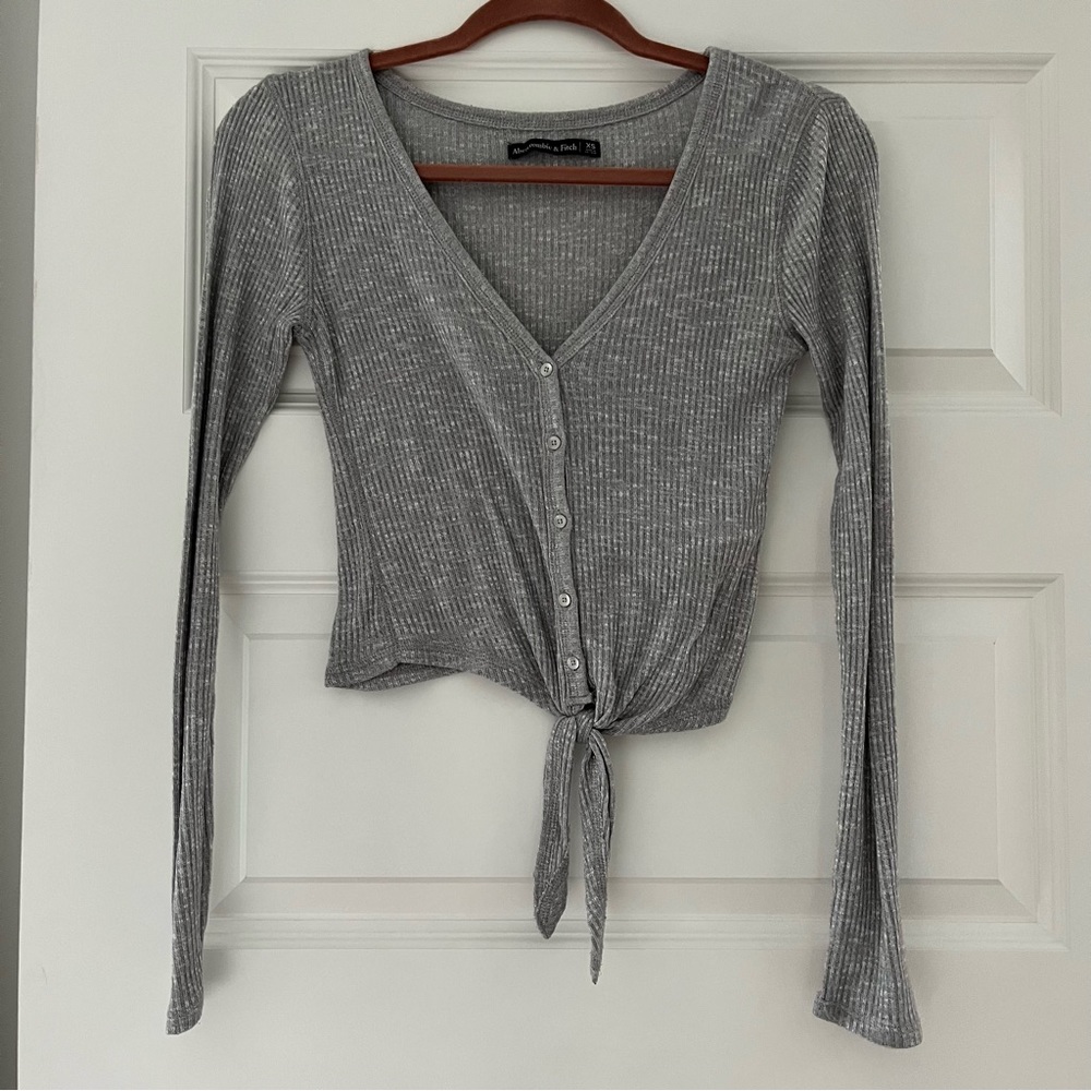 Abercrombie button up tie front ribbed long sleeve top